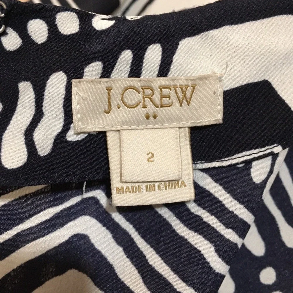 J.Crew Chevron Romper Womens 2 Navy White Preppy‎ Coastal Beachy Nautical Shorts